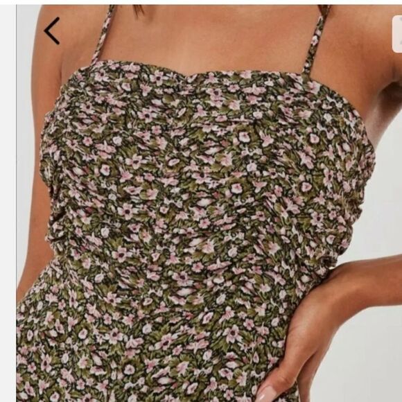 MISSGUIDED ROMPER FLORAL PRINT - Picture 12 of 15